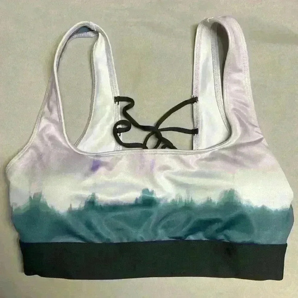 PINK sports bra. - Picture 1 of 2